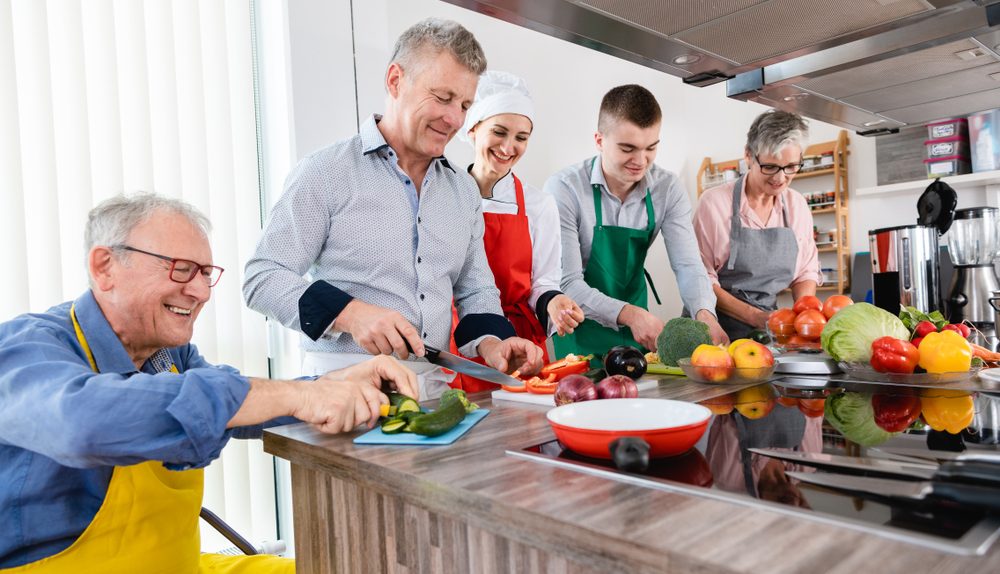 Conseillers nutrition avec chefs et médecins experts : Thierry Marx, Michel Guérard, Pierre Meneton, Eric Bruckert et Serge Hercberg
