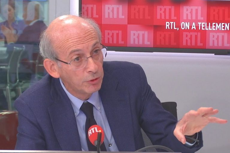 Photographie des membres du Conseil scientifique de la Fondation Recherche Cardio-Vasculaire réunis autour de leur mission de soutien à la recherche