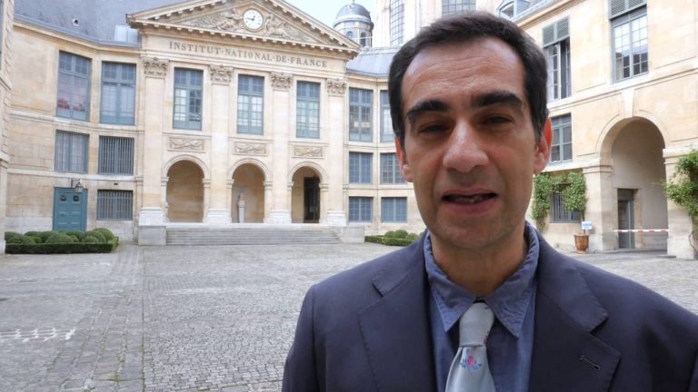 Portrait de Daniel Vaiman, chercheur engagé dans la recherche sur la pré-éclampsie et la santé cardiovasculaire des femmes